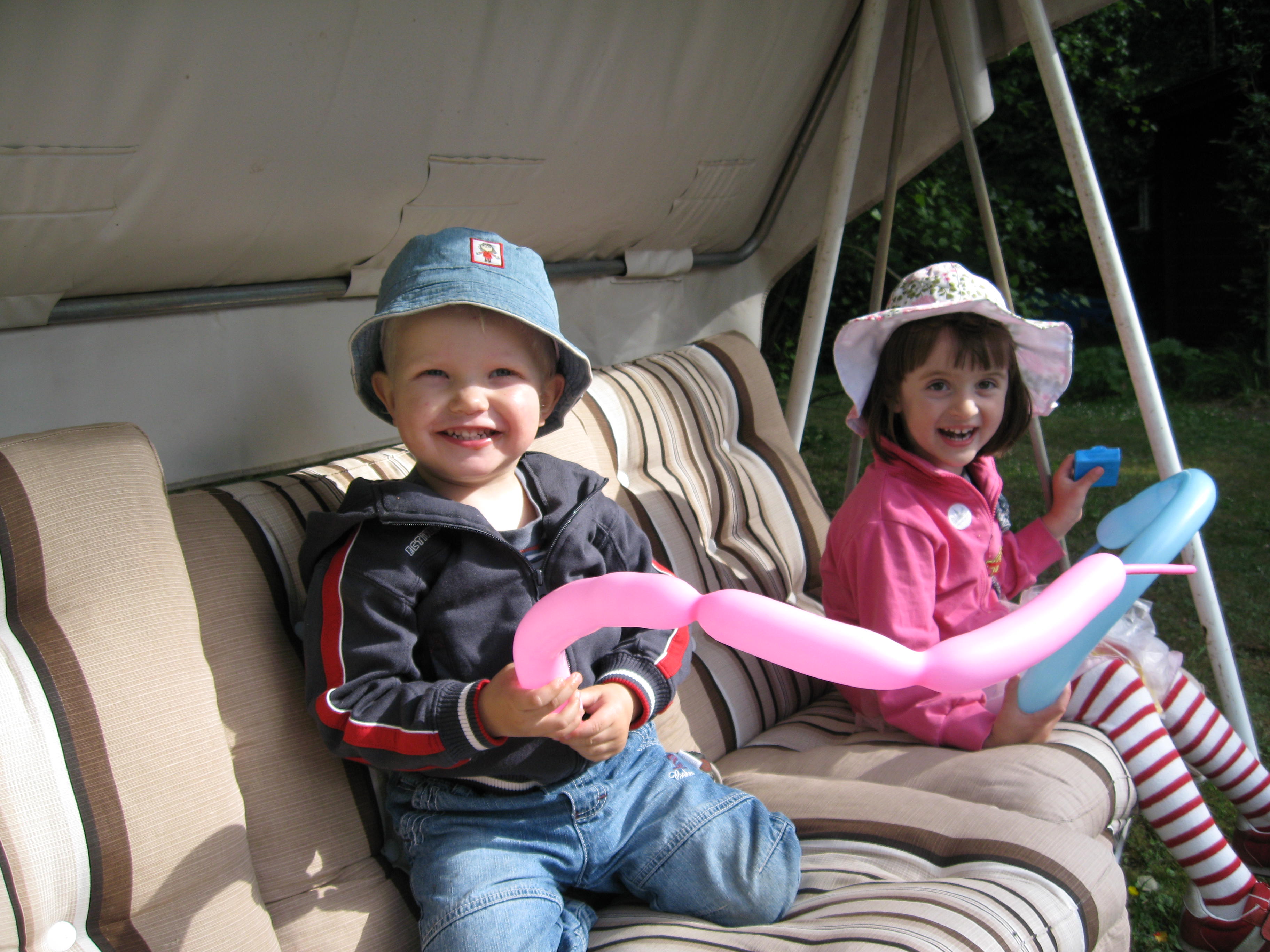 Erik i hammock